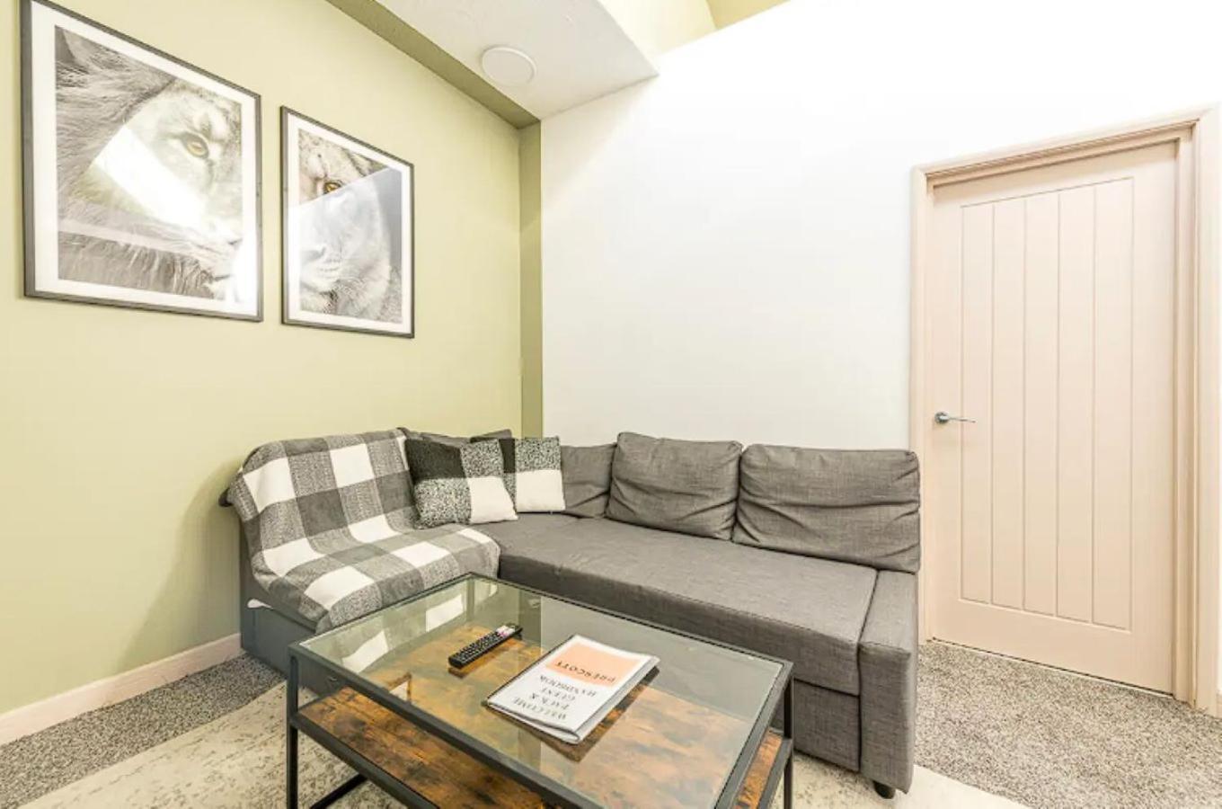 Contemporary Upnor House With 2 Free Parking By Prescott Apartment